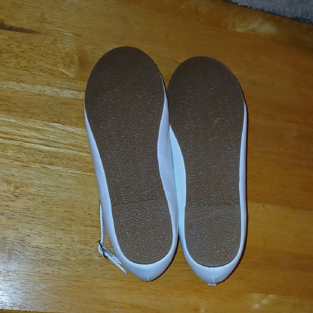 Elegant White Women's Flats
